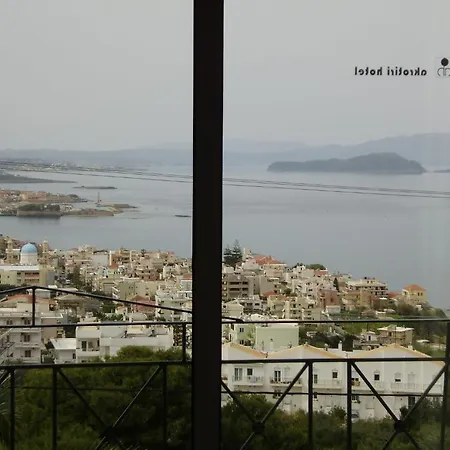Готель Akrotiri